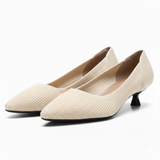 Dames escarpins in mesh met puntige neus en kleine kitten heel
