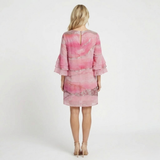 Korte A-lijn Jurk met Abstracte Print en Flared Mouwen en V-hals voor Dames