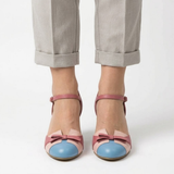 Hoge Hakken Schoenen met Enkelsluiting en Decoratieve Strik