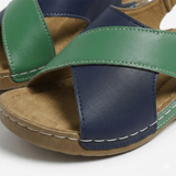 Dames Sandalen met Cross-Banden en Klittenbandsluiting