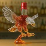 Whiskyfles in de vorm van een adelaar met witte kop