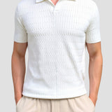 Witte gebreide poloshirt met structuurpatroon