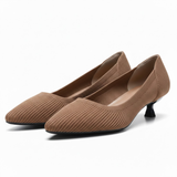 Dames escarpins in mesh met puntige neus en kleine kitten heel