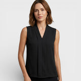 Joana - Mouwloze blouse met V-hals