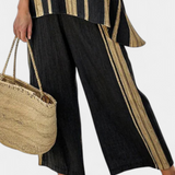 Tamara – comfortabele oversized gestreepte top en casual linnen broek