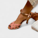 Daniela - Hakken van Elegant en Comfort